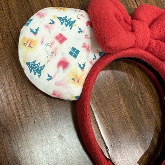 Disney Park Hopper Design Red Bow Mouse Ears Headband - Picture 2 of 3